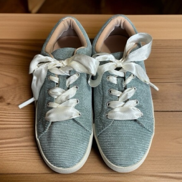 ournee Womens Kinsley Tru Comfort Size 7 Green Corduroy Lace Up Sneakers. - Picture 3 of 9